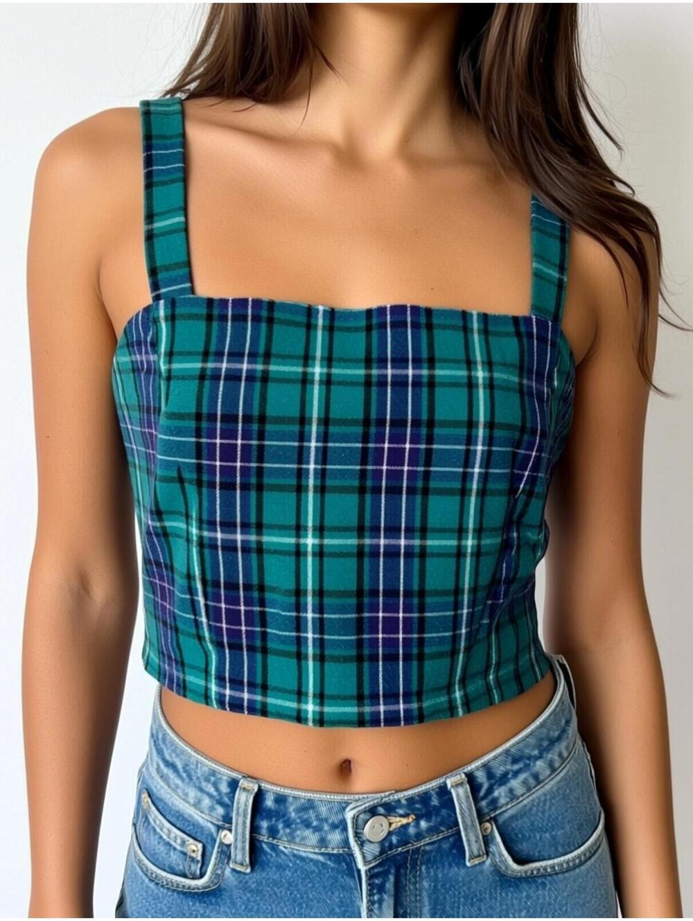 Green plaid crop top cami top forever 21 sz m pull on scrunch square neck strap
